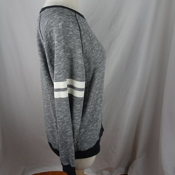 Victoria's Secret PINK Grey Sweatshirt with Pockets Size M - Picture 4 of 12